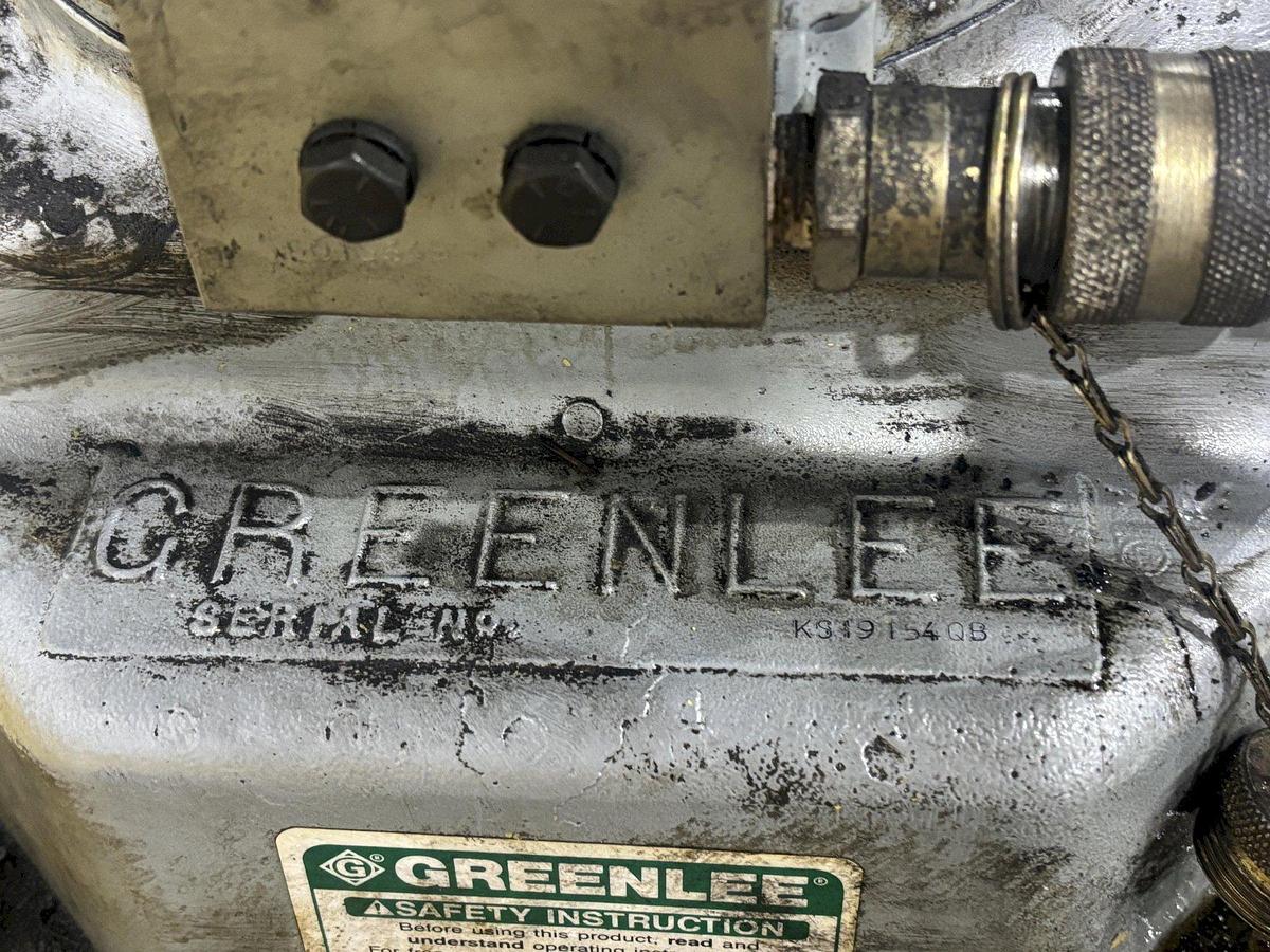 Used GREENLEE HYDRAULIC BENDER W/ TABLE, Model: 1113007420