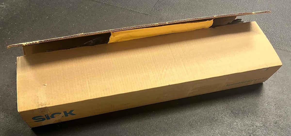 Sick C4000, Select Receiver & Sender, Model: XC40S-0403A0A00AA0 & XC40E-0403A0A00AA0