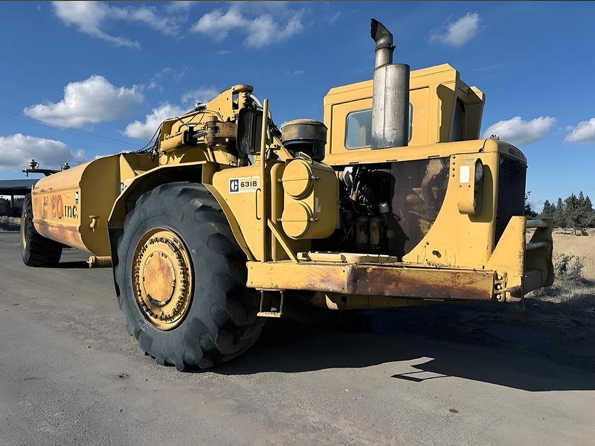 Used Caterpillar 631B Water Wagon