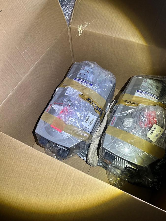 Becker Model: T4.25DSK Oil-Less Vacuum Pump  (2 Available) New In Box