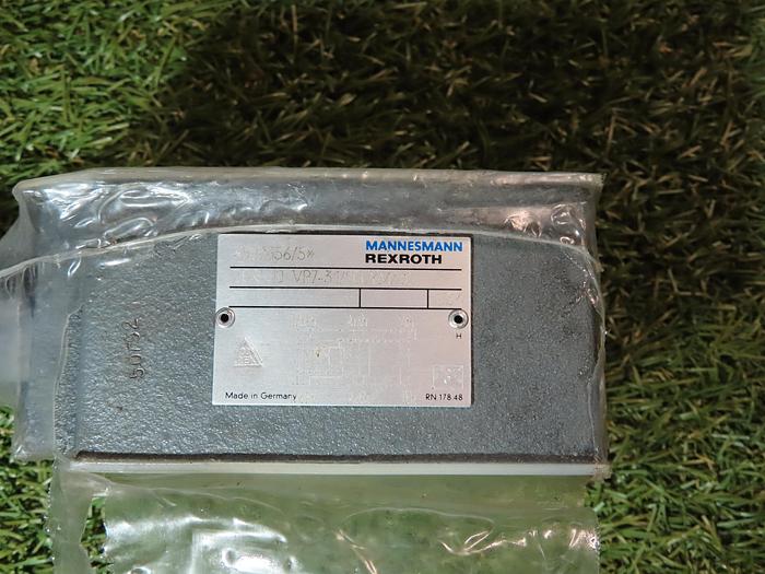 Rexroth  ZDR 10 VP7-31/200YM/12 Directional Valve (New)