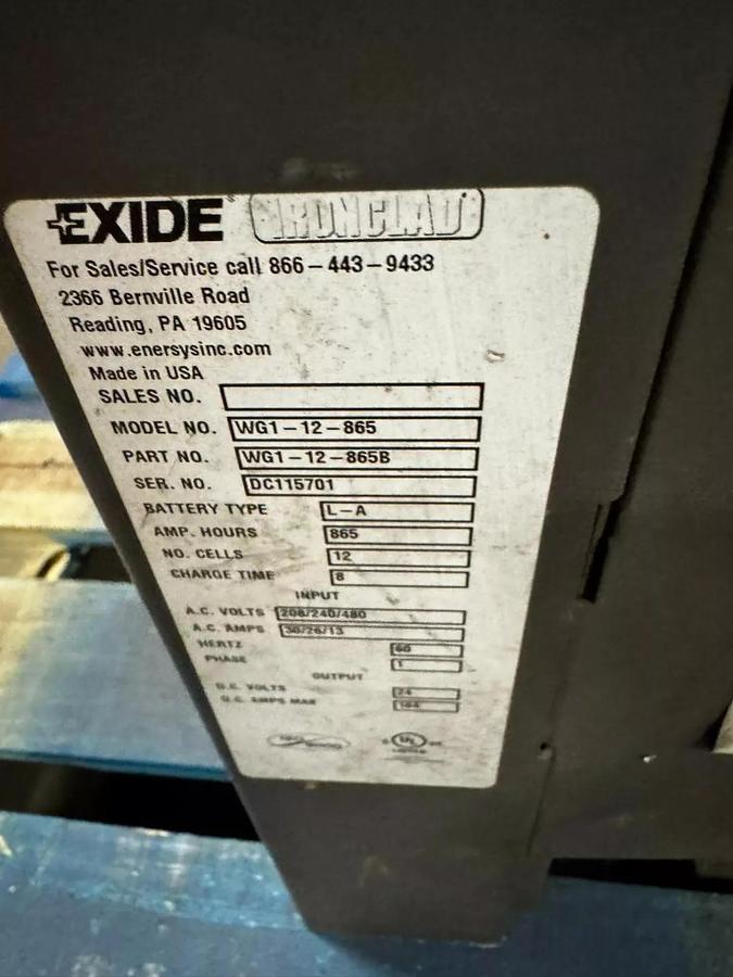 Used Exide Workhog Gold WG1-12-865 Battery Charger