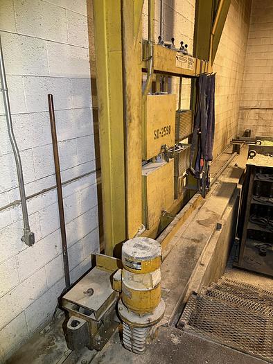 Used 7-1/2 TON PROGRESSIVE DOUBLE LEG GANTRY CRANE wirh Shaw-Box Hoist