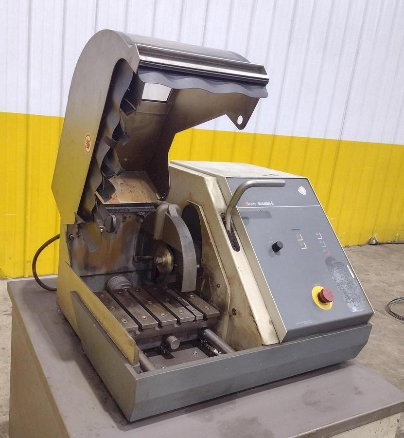 Struers Discotom-5 Cutoff Saw (Type: 05116254)