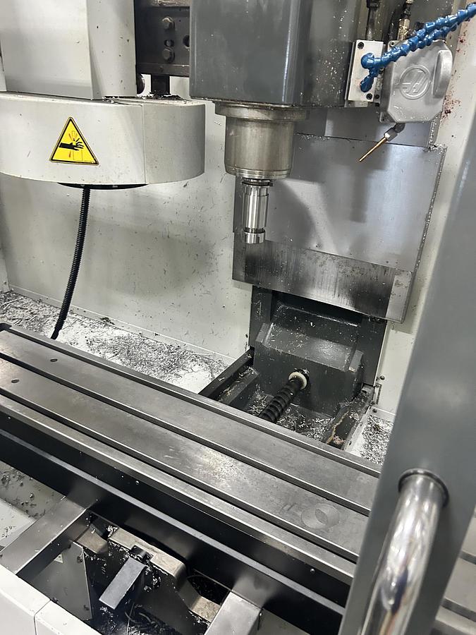 Used Haas TM-2P Vertical Machining Tool Room Mill