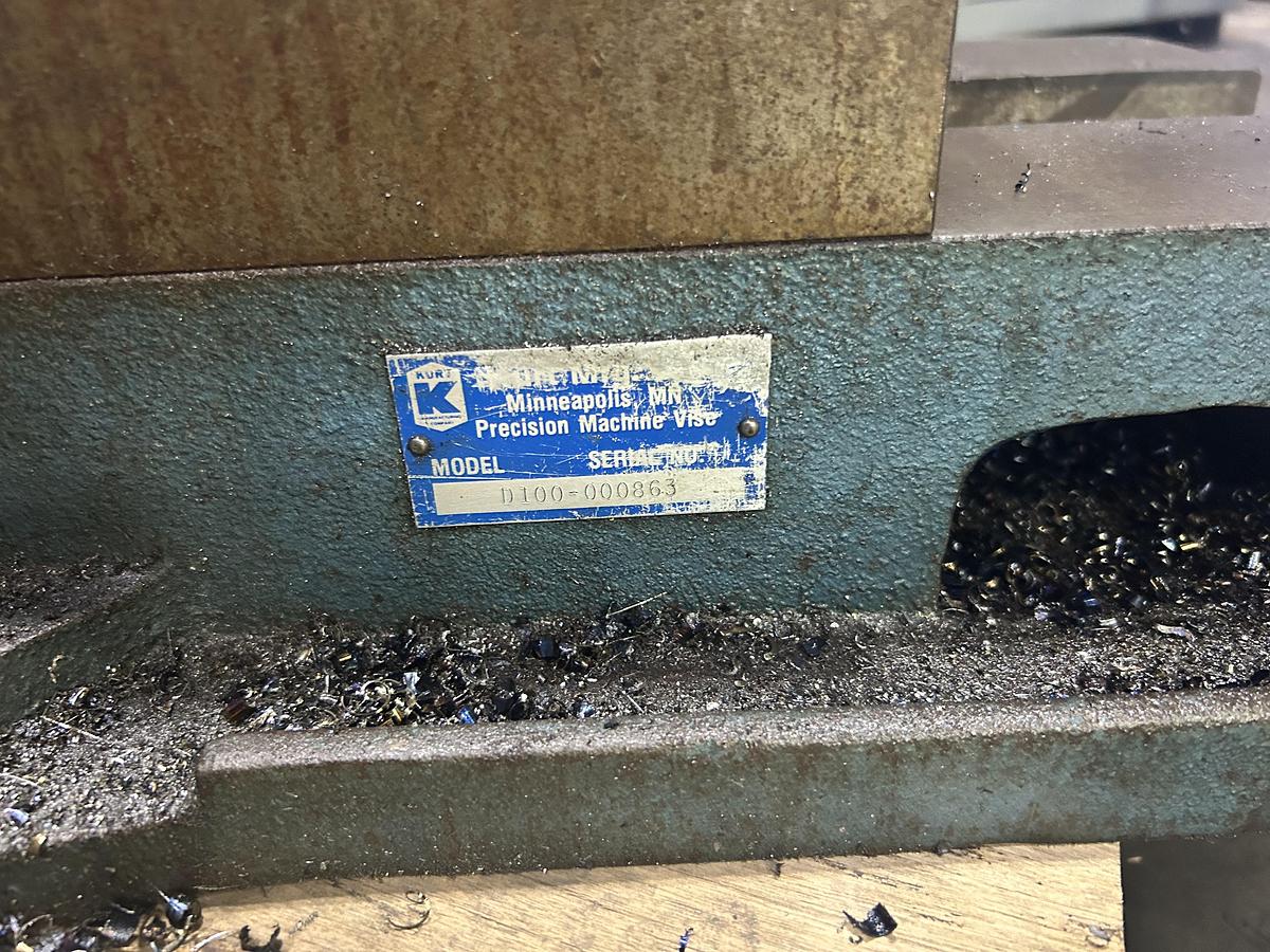 Used Kurt Machine Vise, Model: D100 