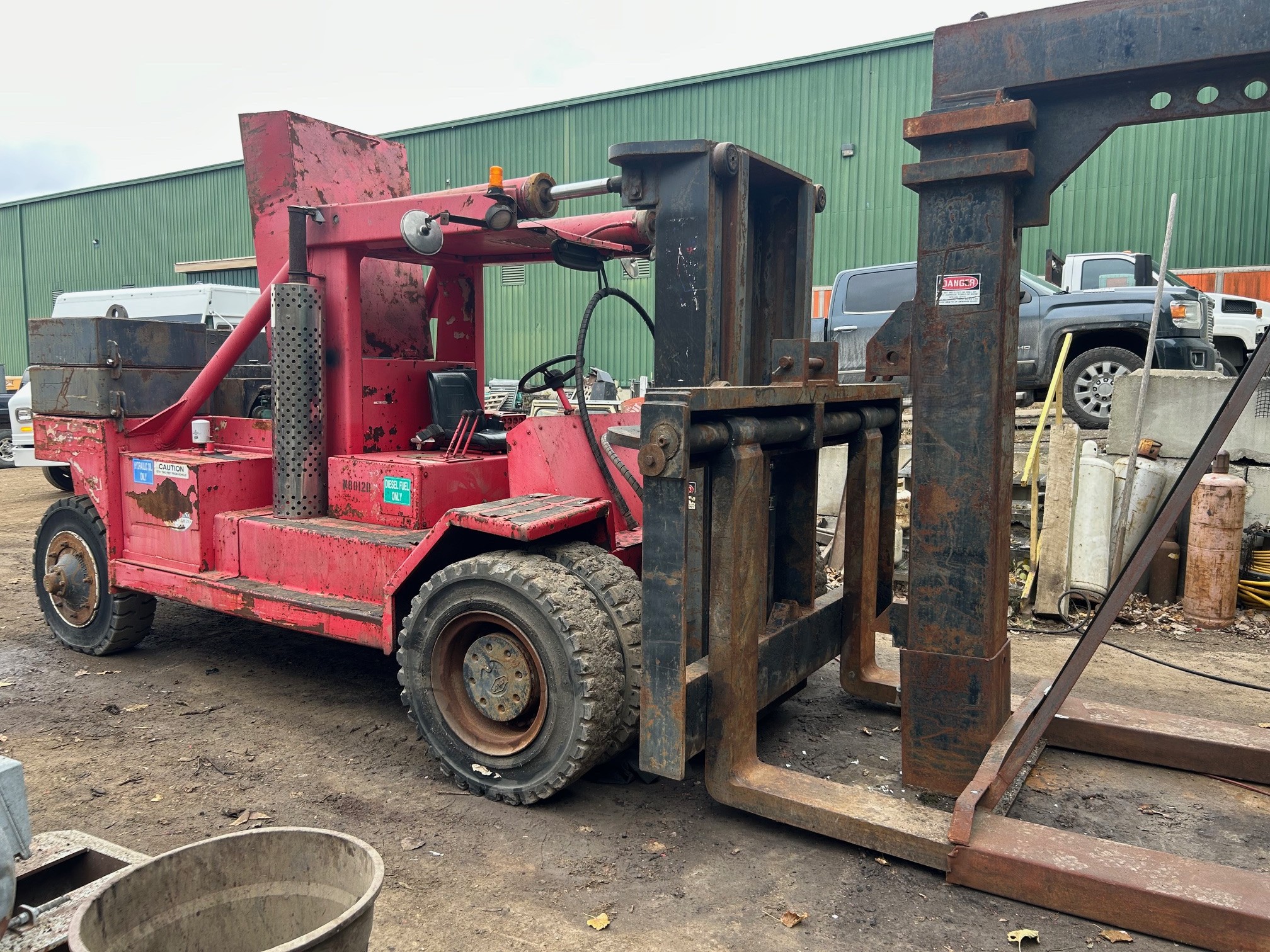 Used 80,000 LB. BRISTOL RIGGER SPECIAL FORK TRUCK