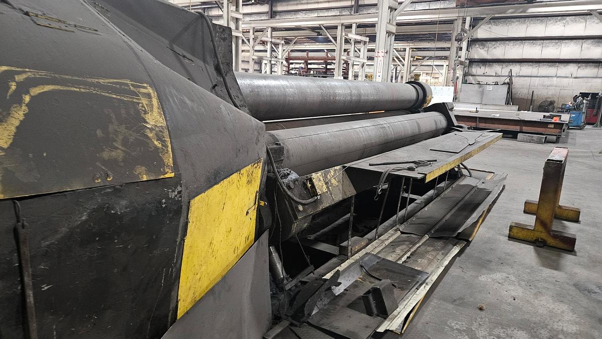 Used Bertsch #18 18-1/2" x 17'-2" Bending Pinch Roll