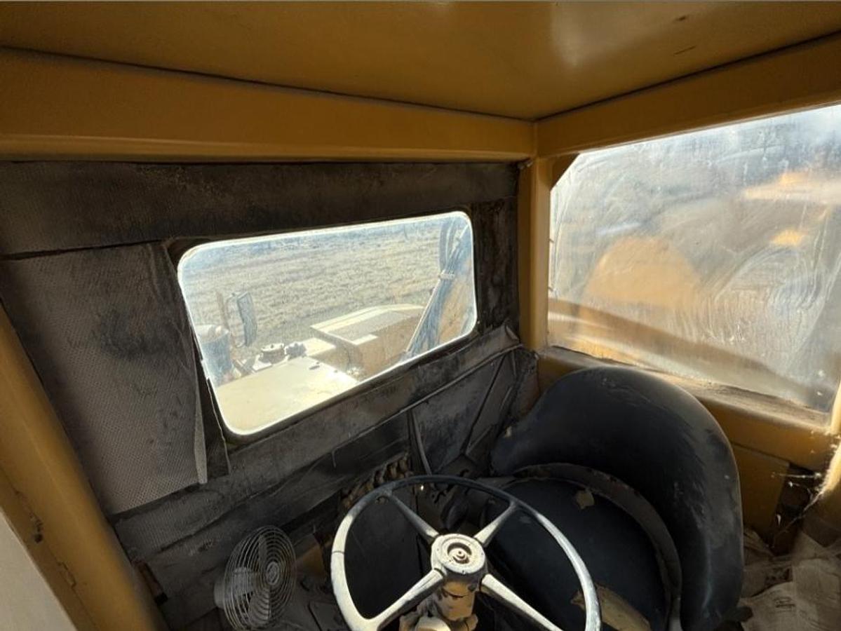 Used Caterpillar 631B Water Wagon