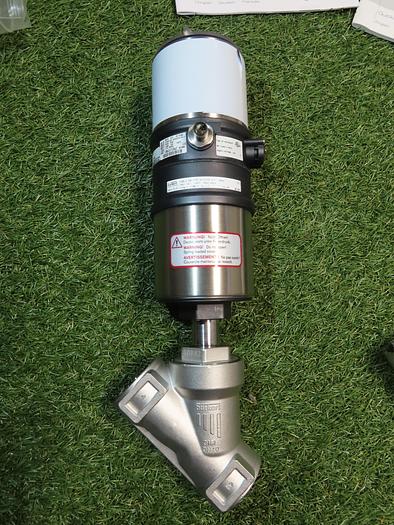 Burkert  2-Way Angle Control Valve 2100 A 40M PTFE, Part #: 00213635