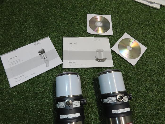 Burkert  2-Way Angle Control Valve 2100 A 40M PTFE, Part #: 00213635