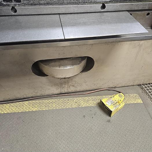 Used 175 Tons x 10' Cincinnati CNC Press Brake (1990)