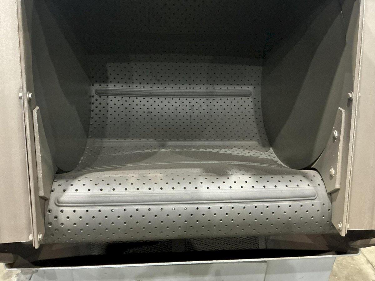 Used 5 CU FT X 15 HP WHEELABRATOR TUMBLAST RUBBER BELT SHOT BLAST CABINET