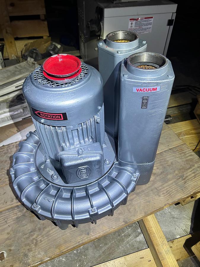 BECKER SV 5.490/1-01 REGENERATIVE BLOWER PUMP 