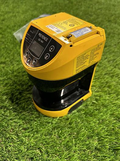 Used Keyence SZ-16V Scanner