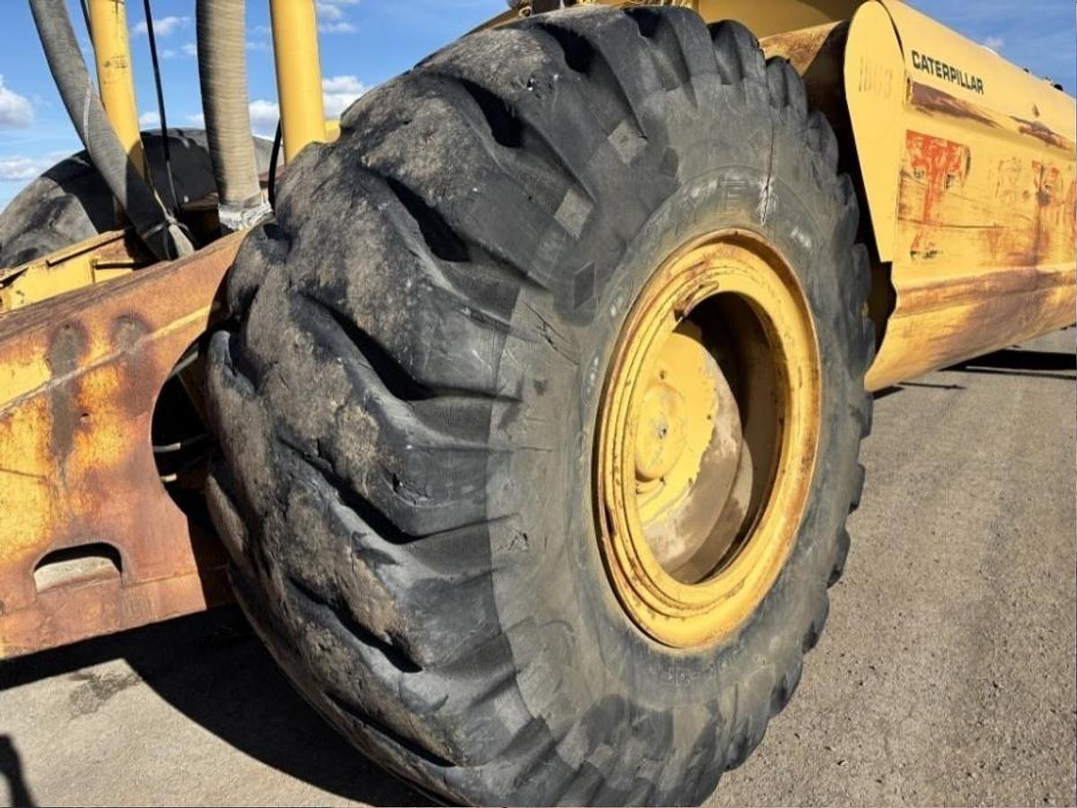 Used Caterpillar 631B Water Wagon