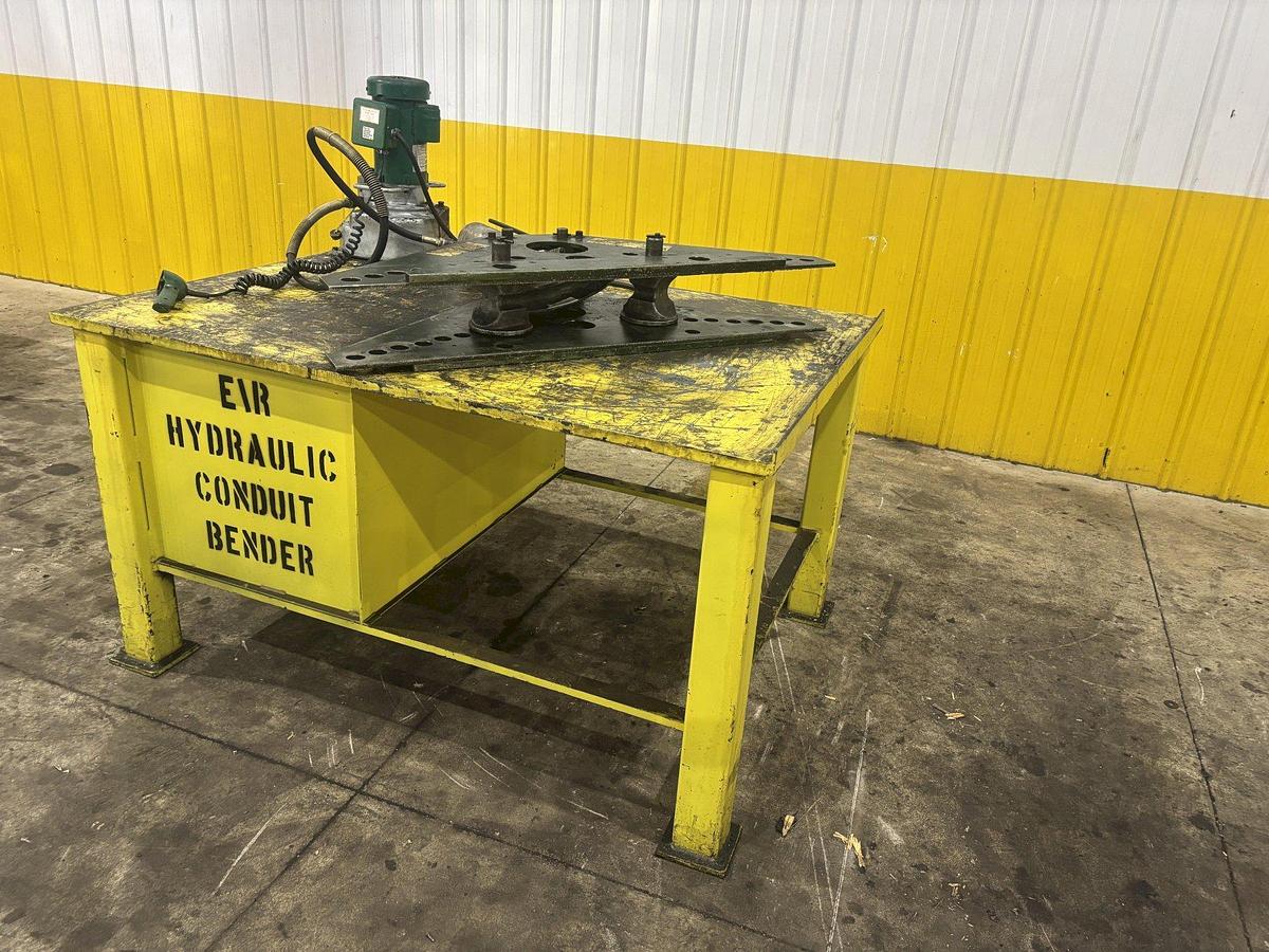 Used GREENLEE HYDRAULIC BENDER W/ TABLE, Model: 1113007420