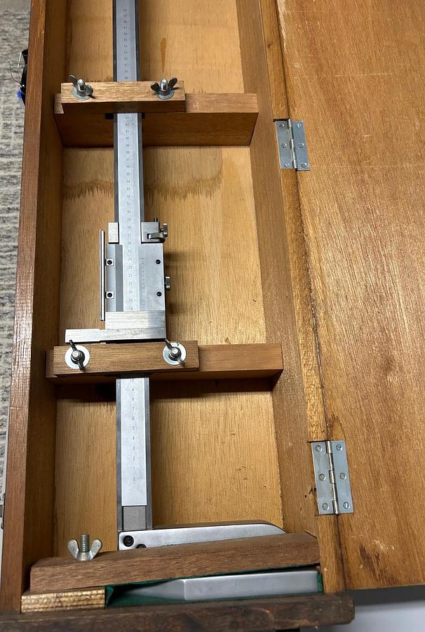 Used Mitutoyo Vernier Height Gage, Model: 520-150