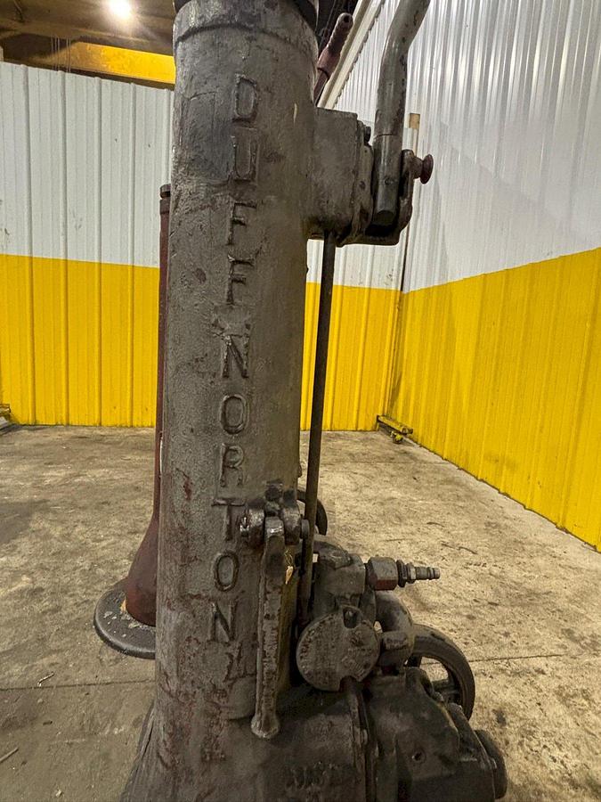 Used (2) 100 TON DUFF NORTON MODEL #144-CMJ AIR MOTOR JACKS, 30" LIFT