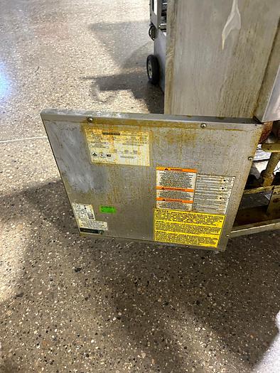 Used Anets SLG100 70-100 lb. Gas Fryer - 150,000 BTU - Liquid Propane (13 Units Available)