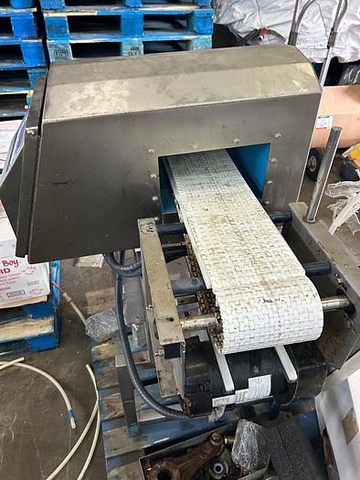 Used 2014 Loma Systems, IQ3 Metal Detector