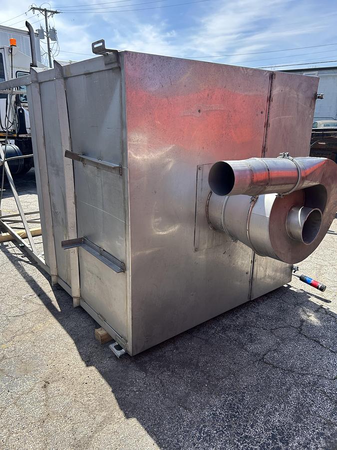 Used 1850 Gallon Stainless Steel Square Storage Tank