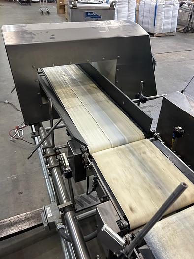 Used IQ3 Loma Systems Metal Detector 