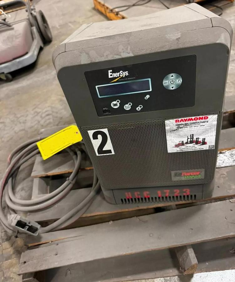 Used EnerSys Impaq EI3-HL-4Y  smart industrial forklift battery charger