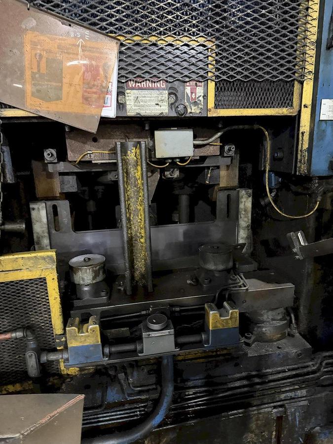 Used 1500 TON BLISS #29 KNUCKLE JOINT PRESS 