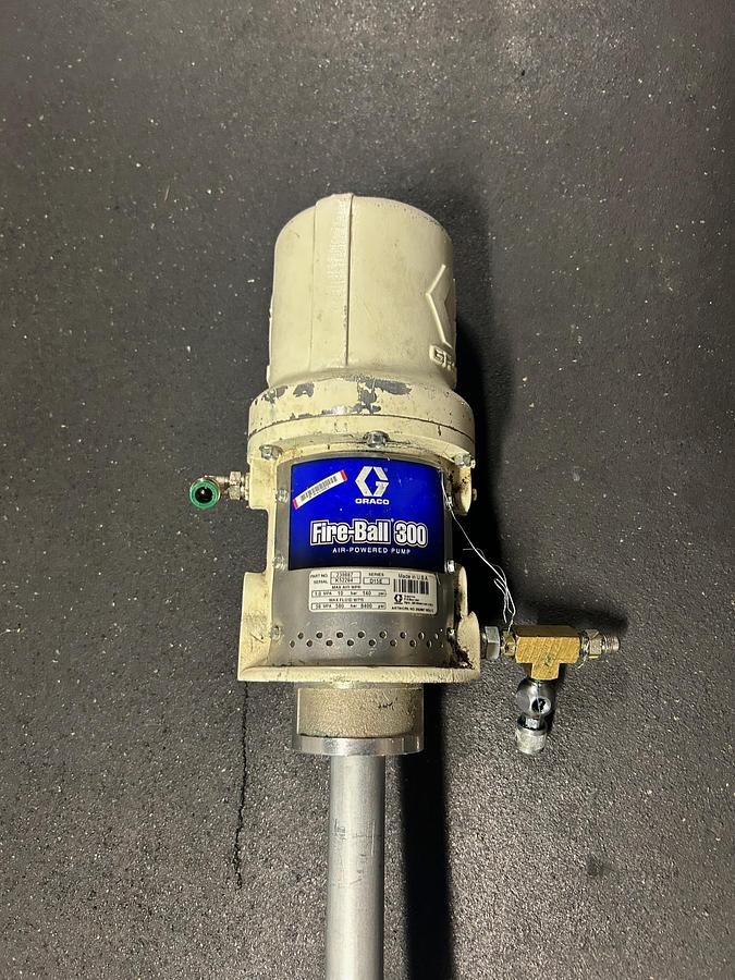Used Graco Fire-Ball 300 Air Powered Pump, Part No. 239887