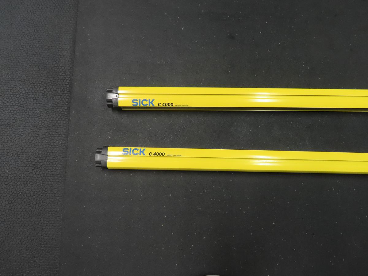 Used Sick XC40E-1203A0A0CBC0 & Sick XC40S-1203A0A00BA0 Light Curtains C4000