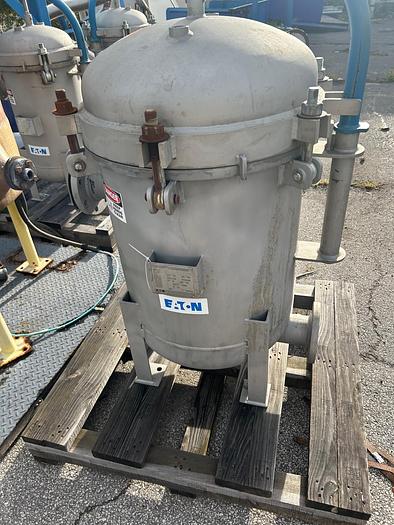 Used 2022 Eaton Inline Filter Housing Model: F3AV0400003-304