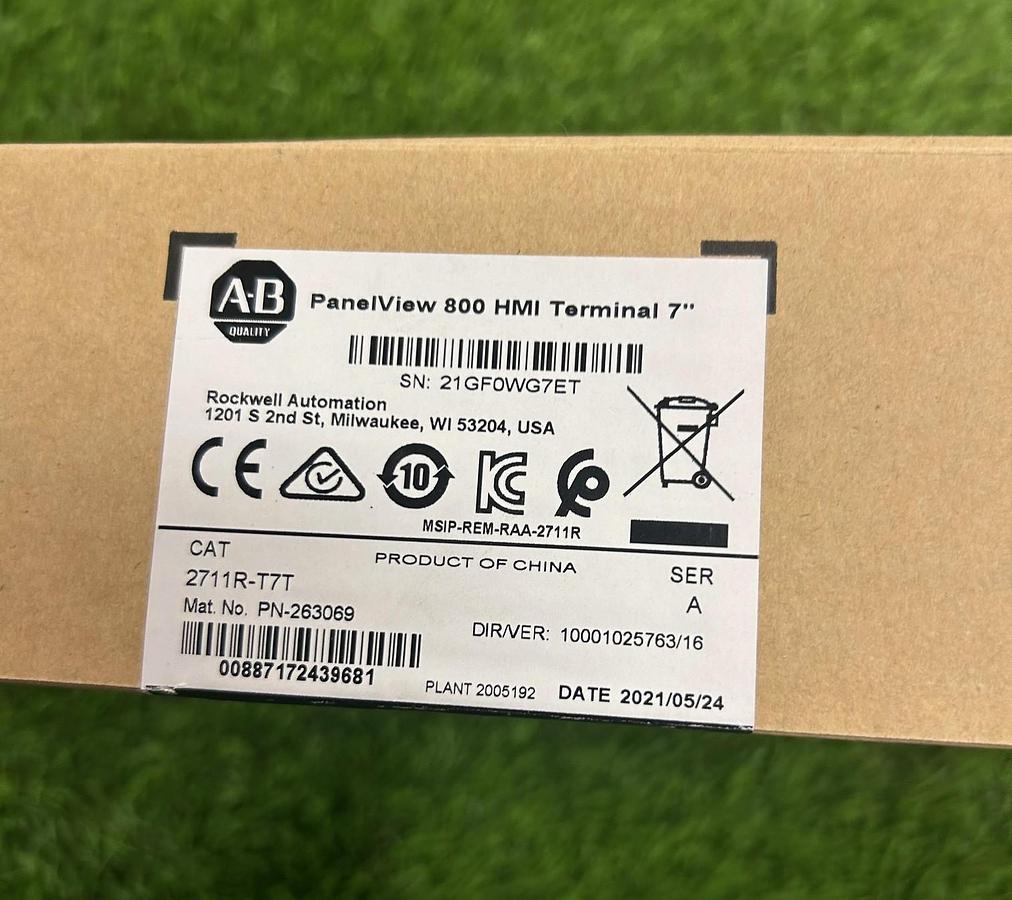 Used ALLEN BRADLEY 2711R-T7T PANELVIEW 800 HMI TERMINAL (SEALED)