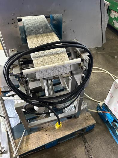 Used 2014 Loma Systems, IQ3 Metal Detector