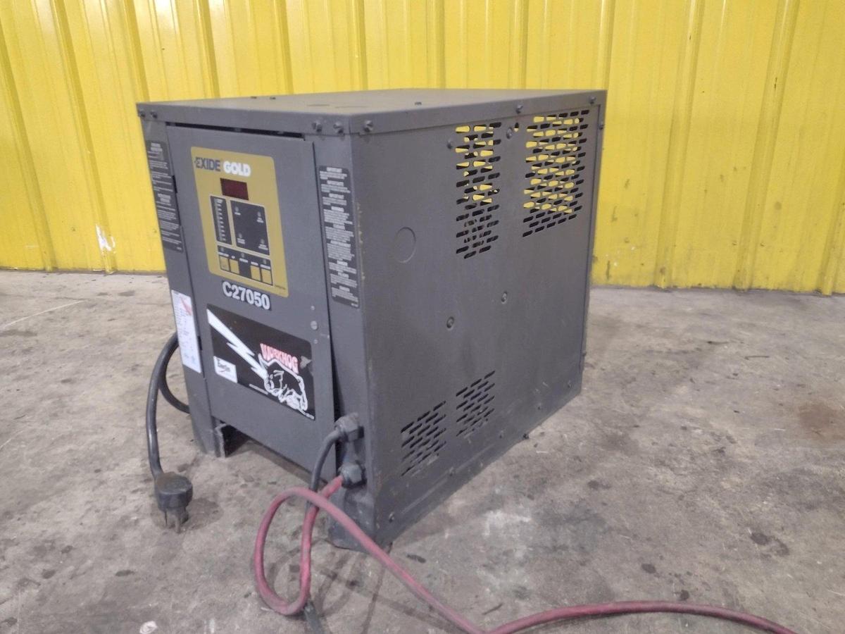 Used Exide Workhog Gold WG1-12-680 Battery Charger