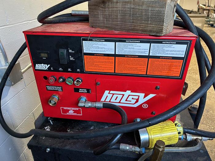 Used Hotsy 3000 PSI Heated Hot Water Pressure Washer, Model: HWE-403099C