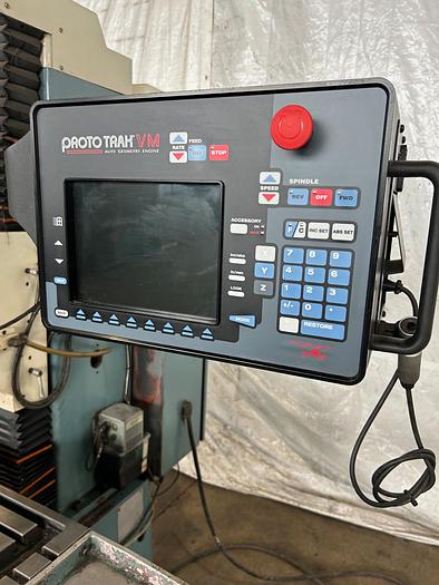 Used 2004  3-Axis Bed Mill Southwest Industries, Trak DPM V5