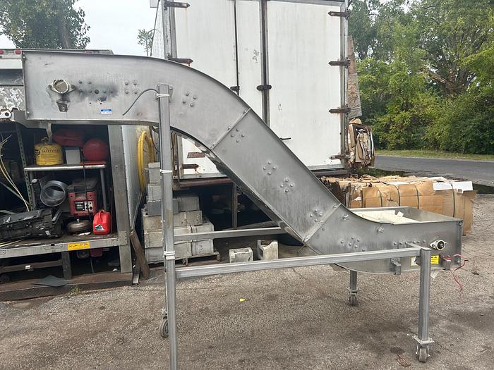 Used INCLINE CLEATED BELT CONVEYOR, STAINLESS STEEL, 24’’ WIDE X 120’’ LONG