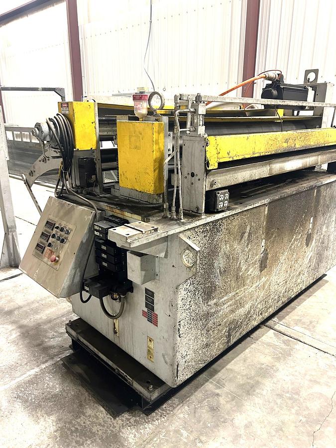 Used 30000 lb. Perfecto #RS30-7272 / 55-72-7, coil feed line, 72" W x .218" stock, 72" OD, 19"-24" ID