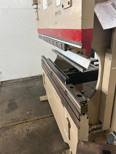 Used 60 TON X 6' CINCINNATI 60CBIIX4 CNC HYDRAULIC PRESS BRAKE W/ UPDATED TOUCH SCREEN CONVERSATIONAL CONTROL