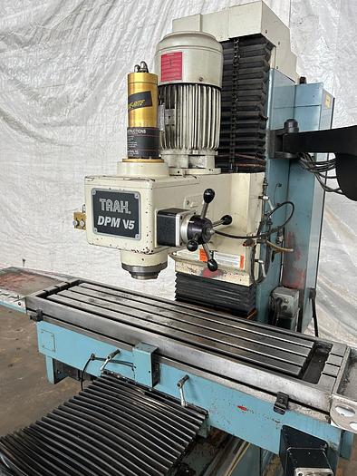 Used 2004  3-Axis Bed Mill Southwest Industries, Trak DPM V5