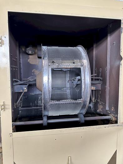 Used Empire BB2-1A Pro-Finish Blast Cabinet & DCM-80A