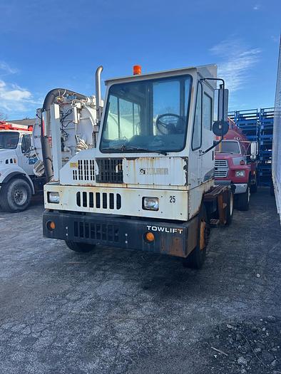 Used 2012 Kalmar Ottawa 4 x 2 Spotting Truck