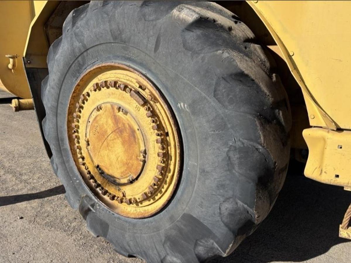 Used Caterpillar 631B Water Wagon