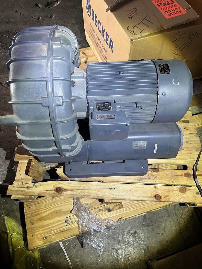 Becker SV 5.1050/1-01 Single-Stage Regenerative Blower