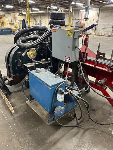 Used Morgan Multi-Head Re-Saw Pallet Making Saw