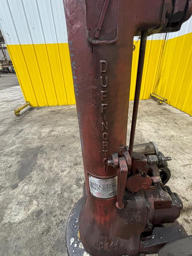 Used (2) 100 TON DUFF NORTON MODEL #144-CMJ AIR MOTOR JACKS, 30" LIFT