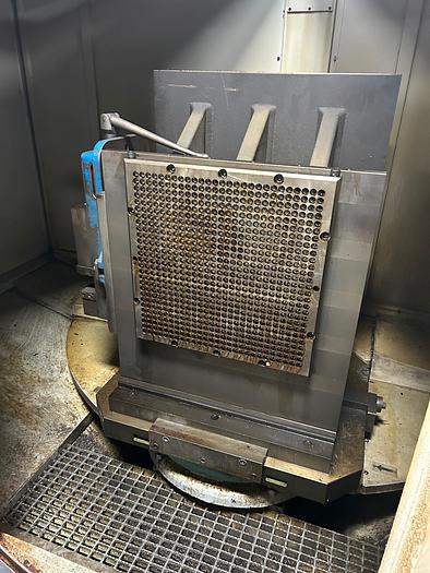 Used 2011  Makino A92 Heavy Duty Horizontal Machining Center