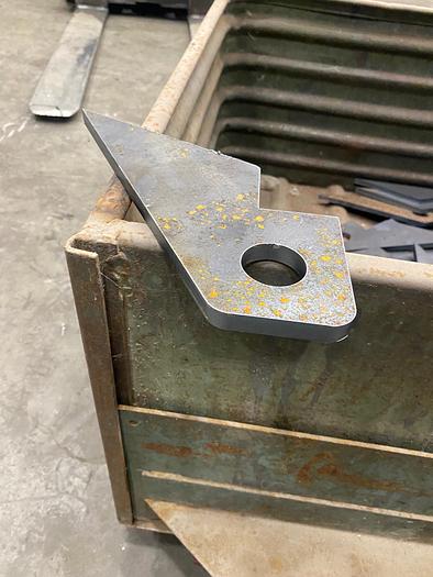 Used 2004 4000-Watt Mitsubishi CNC Laser Cutter ML3718LVP(S)