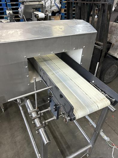 Used IQ3 Loma Systems Metal Detector 